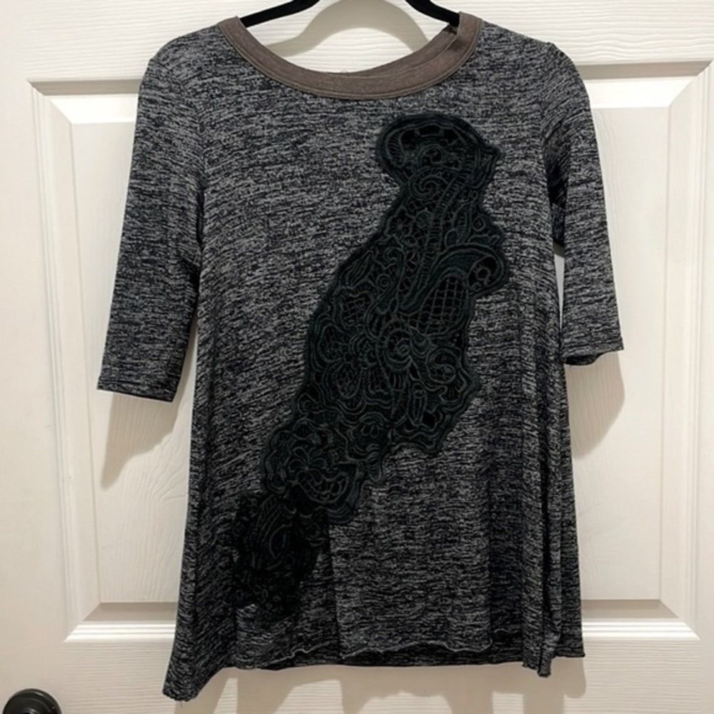 Free People Heather Black 3/4 Sleeve with Black Lace Detail Design Top Small